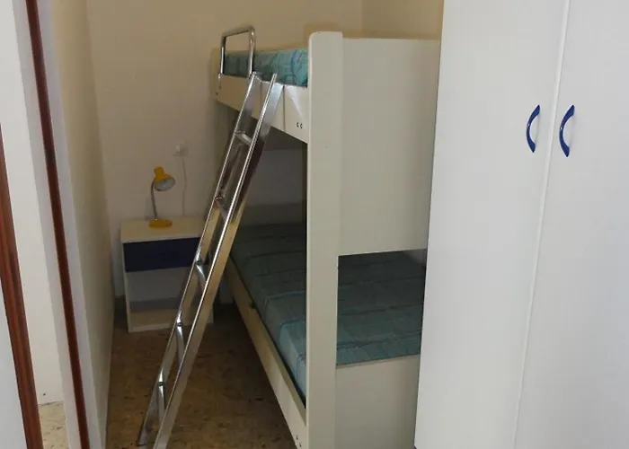 아파트 Beachfront With Terrace 비비오네